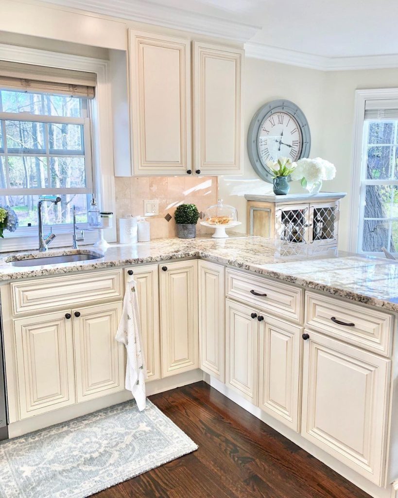 Cream-and-Off-White-cabinet-for-small-kitchens